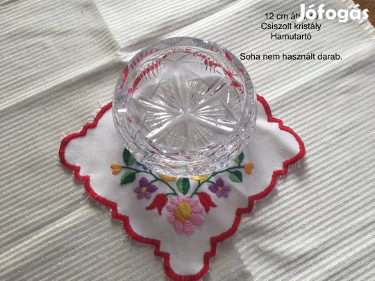 Kristály csiszolt Új hamutartó