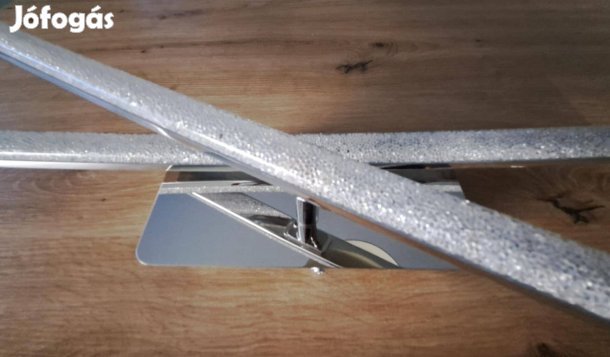 Kristályos LED lámpa