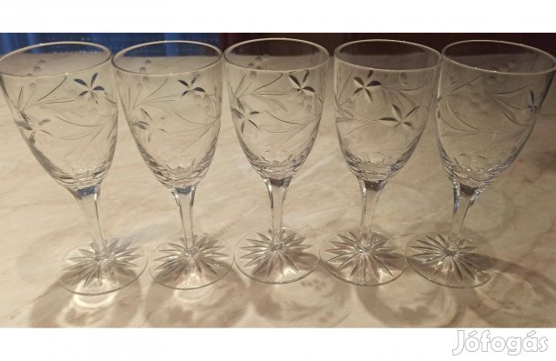 Kristálypohár boros