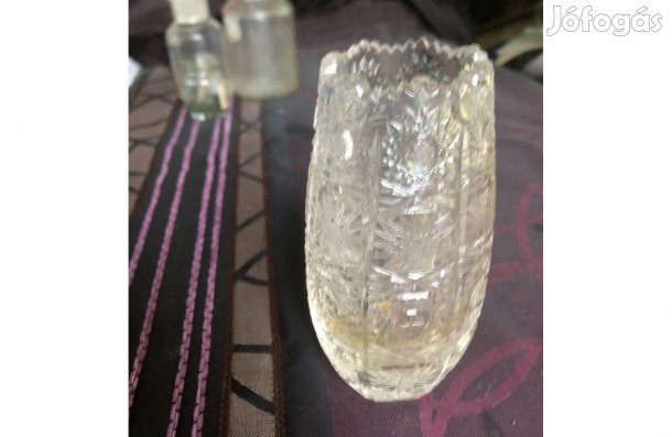 Kristályüveg váza , régi üvegváza 10000 Ft :Lenti