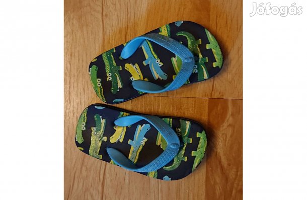 Krokodilos strandpapucs 23-as