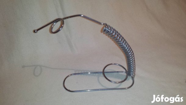 Króm bortartó dísz