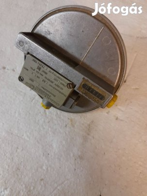 Kromschröder Dwf nyomáskapcsoló 0,3-3 mbar léghiánykapcsoló levegő ABG