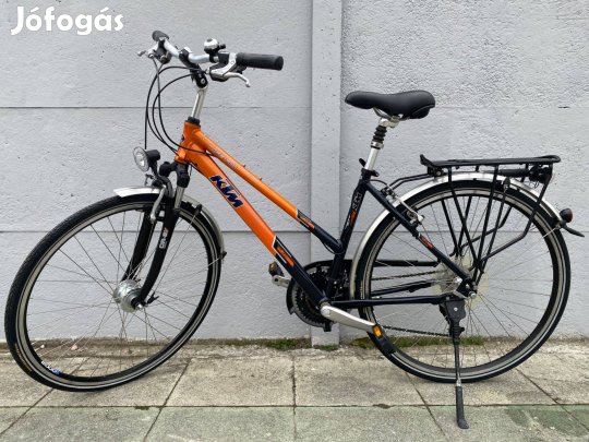 Ktm 28-as aluvázas agydinamós Trekking kerékpár