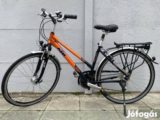 Ktm 28-as aluvázas agydinamós Trekking kerékpár