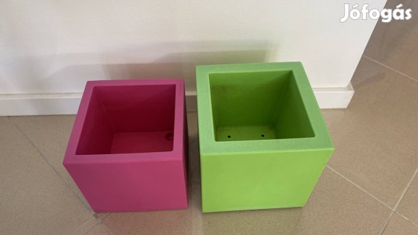 Kube mini 20*20 zöld és 18*18 pink kaspó, virágtartó szett