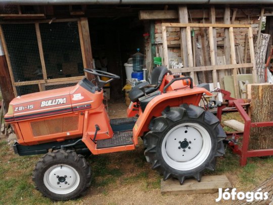 Kubota B15 kistraktor