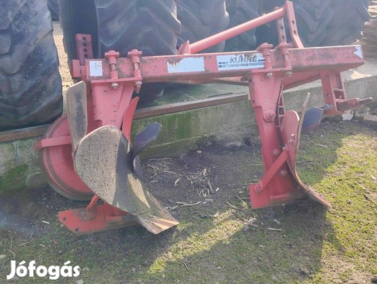 Kühne 2 fejes ágyeke újszerű állapotban