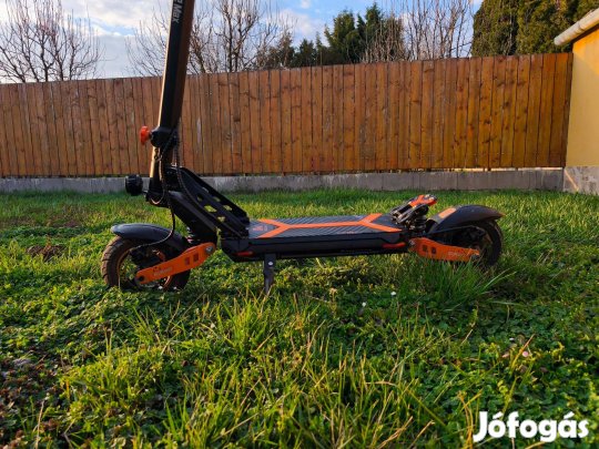 Kukirin G2 Max Elektromos Akkumulátoros Roller