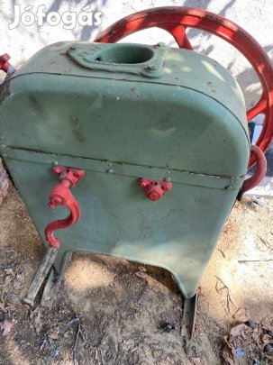 Kukorica kézi morzsoló eszköz