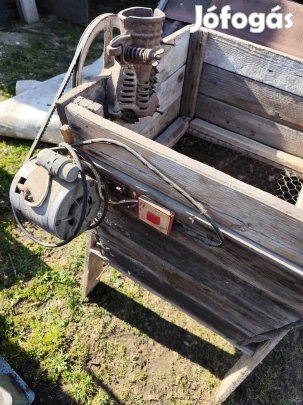 Kukorica morzsoló villany motorral eladó