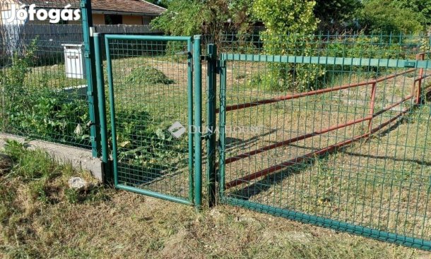 Kulcsi 2322 nm-es telek eladó