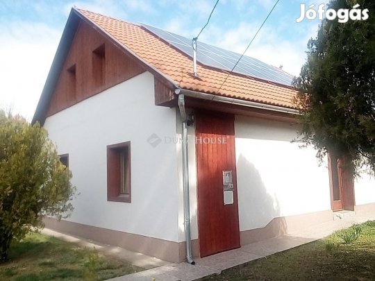 Kulcsi eladó 166 nm-es ház