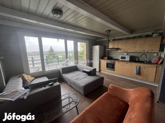 Kulcsi eladó 50 nm-es ház