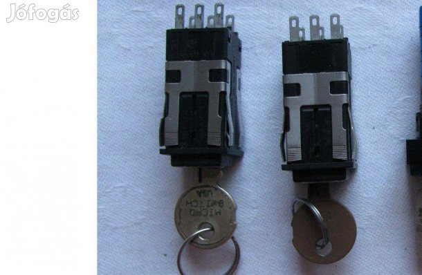 Kulcsos kapcsolók 1 kulccsal