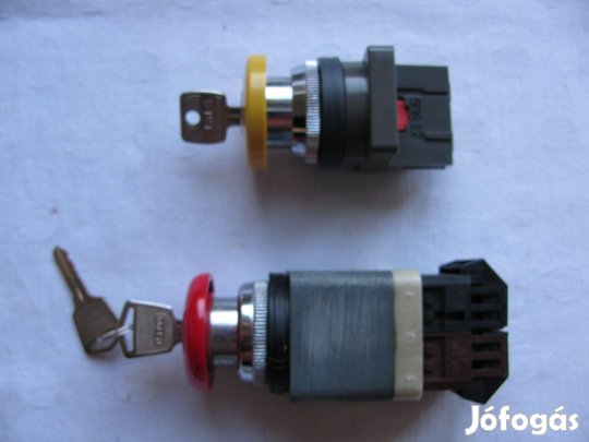 Kulcsos vészleállító gomb