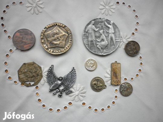 Különböző Érme Gyüjtemény