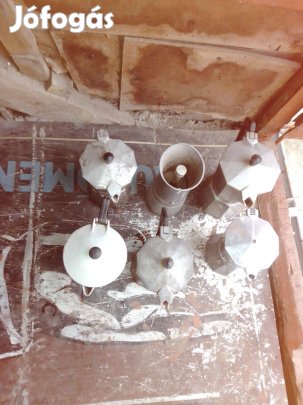 Kűlönböző kotyogós kávéfőző