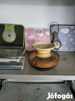 Kűlönböző mérlegek