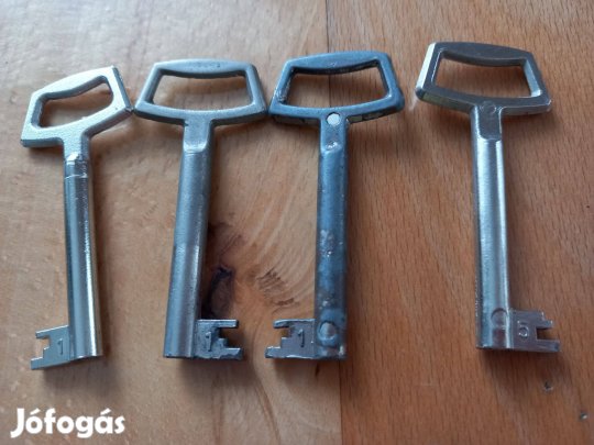 Különböző retro bútor ajtó kulcs 1, 5, 2, 4, 3