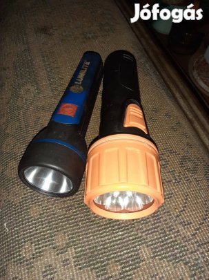 Különböző retro nagy elemlámpa