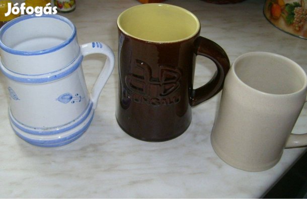 Különféle kerámia sörös korsó 3 dl - Új
