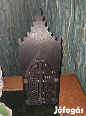 Kúlönleges Gótikus stílusú  álló tükör