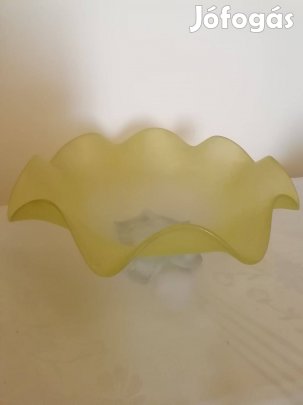 Különleges, hullámos "muránói" üveg kínáló tál, pici talpakon