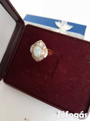 Kulonleges, opál koves , mfj,14 k,arany gyuru,újszeru 