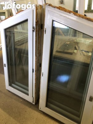 Különleges ablakpár