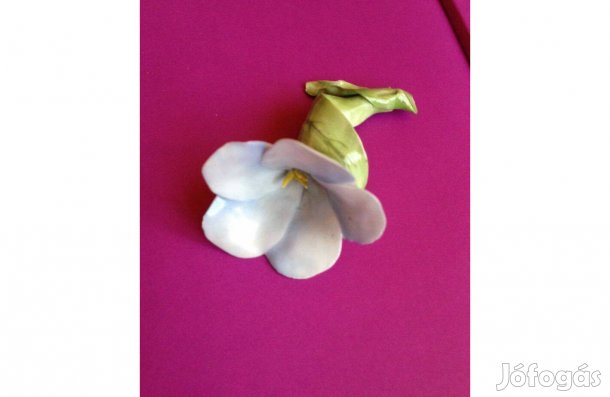Különleges antik, jelzett herendi virág