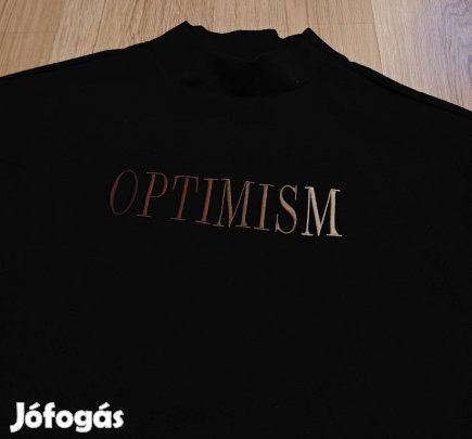 Különleges anyagú női minőségi pulóver M-L