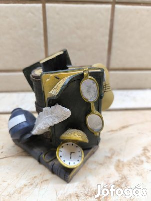 Különleges formájú váza, ceruzatartó eladó!