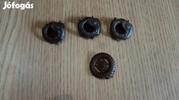 Különleges iratkapocs