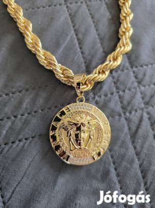 Külonleges medállal,stainless steel valódi arany színű nyaklánc