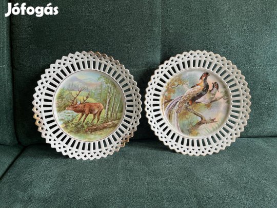 Különleges vadász mintás süteményes tálak