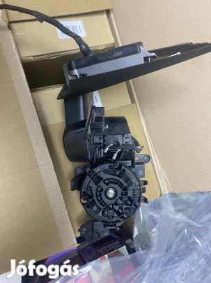 Külső tükör w176 jobb A1768100276 eladó