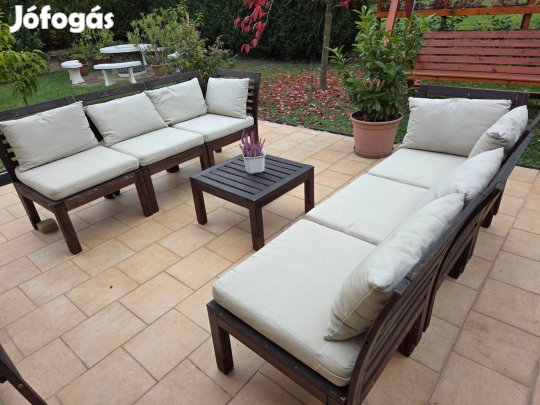 Kültéri 7 részes teraszbútor párnákkal eladó