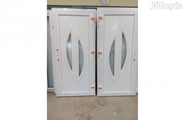 Kültéri Hőszigetelt Bejárati Ajtó Ingyen Szállítva-