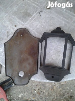 Kültéri fali lámpa