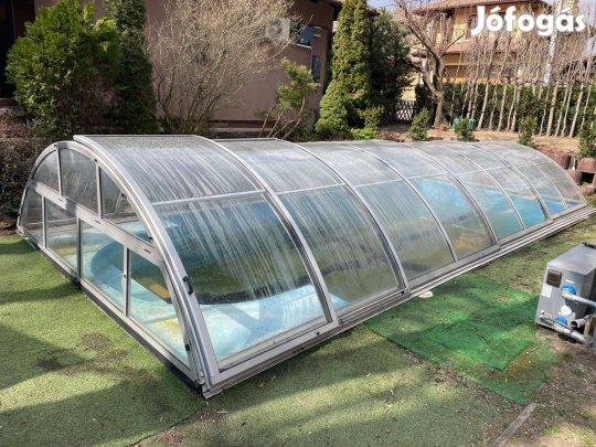 Kültéri medence tető fedél polikarbonát 4,25x9m