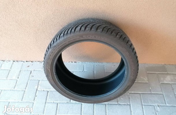 Kumho Solus 4S 4 évszakos gumi, gumiabroncs 225/40 ZR18 - 1 db