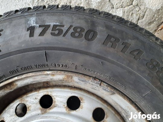Kumho Wintercraft 175/80 R14 téli gumi