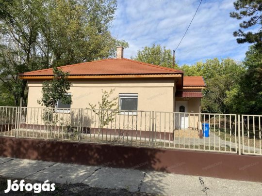 Kunbaracsi eladó 70 nm-es ház