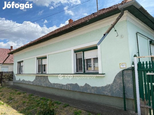 Kunmadarasi eladó 92 nm-es ház