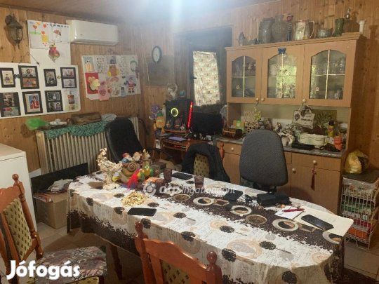 Kunszentmártoni eladó 102 nm-es ház