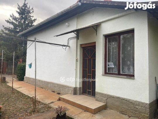 Kunszentmártoni eladó 70 nm-es ház