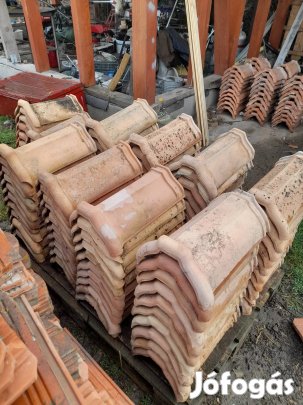 Kupcserép 100db kitűnő állapotban elado.Szállitás megoldhato. 