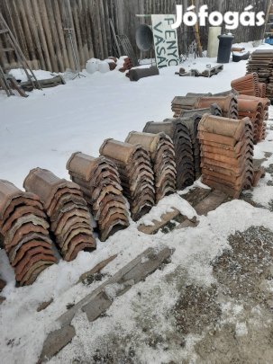 Kupcserép 110db elado.Szállitás megoldhato.