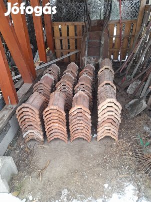 Kupcserép 120db elado.Szállitás megoldhato.